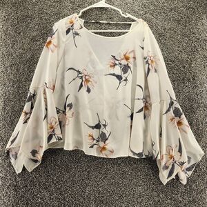 Soprano Floral Blouse - White and Pink